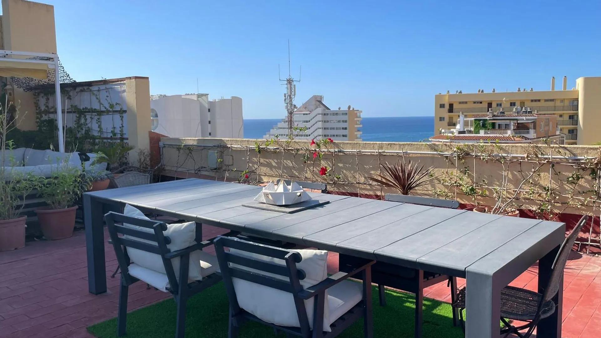 Luxury Rental Benalmadena - 550 M2 Penthouse - Jacuzzi, Golf & Beach 아파트