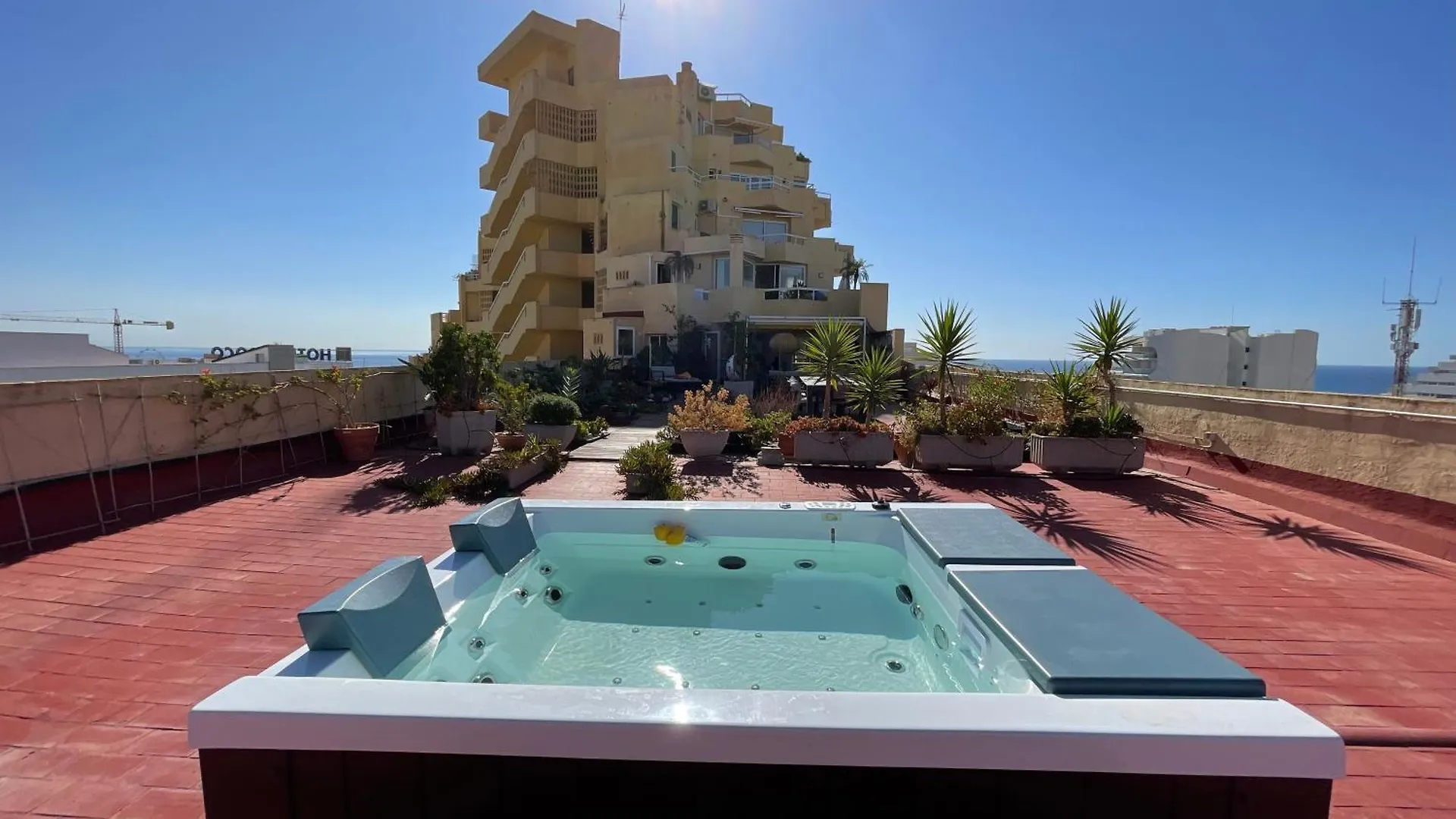 아파트 Luxury Rental Benalmadena - 550 M2 Penthouse - Jacuzzi, Golf & Beach 스페인